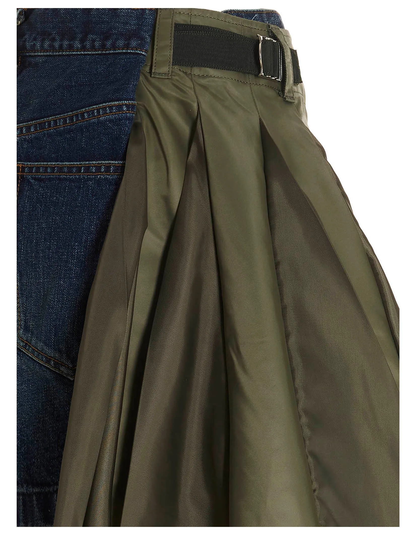 Sacai Panelled Pleated Flared Shorts